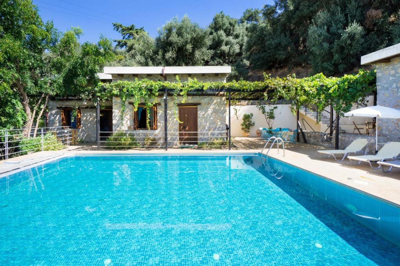 Villa Talos Palaiochora Exteriér fotografie