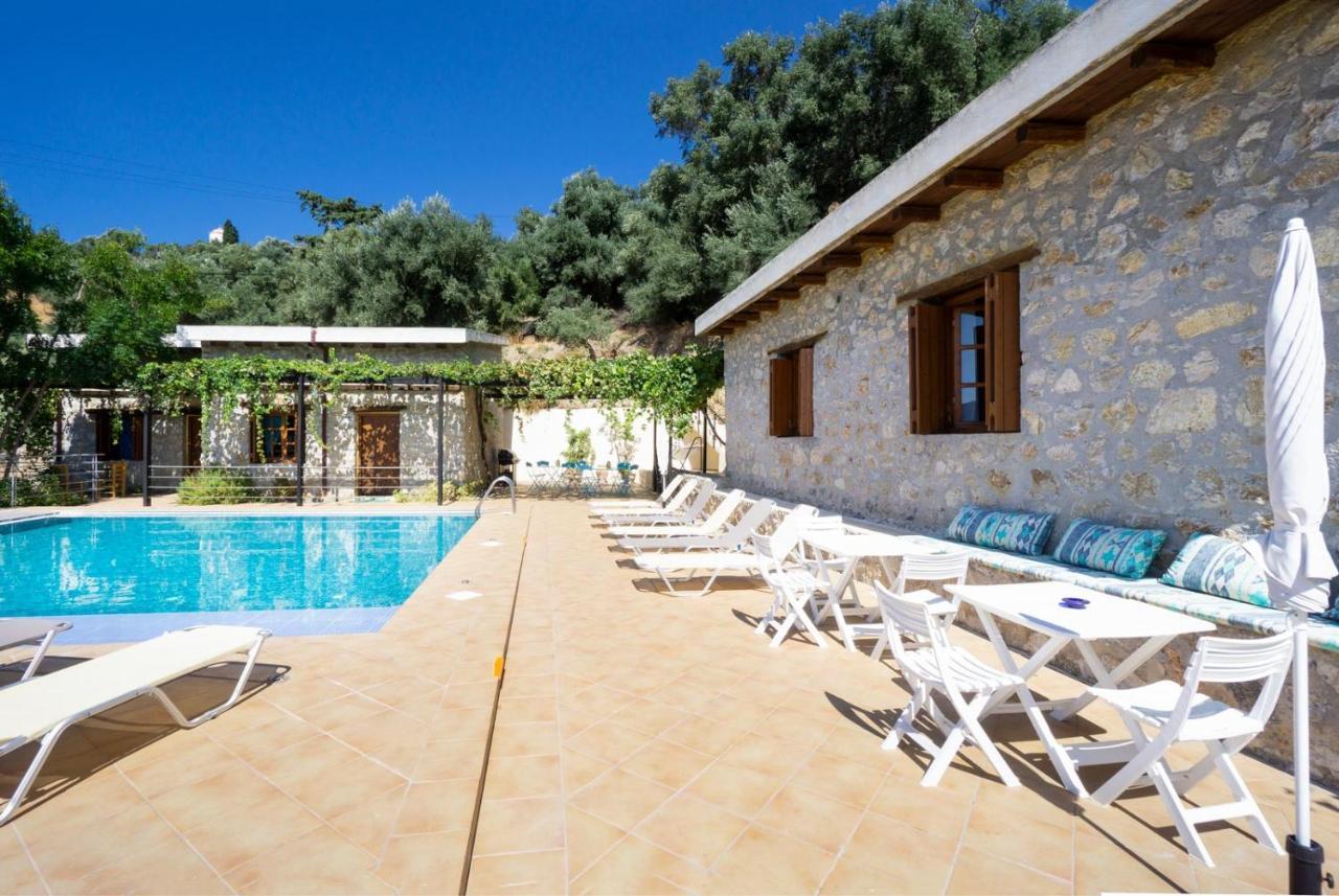Villa Talos Palaiochora Exteriér fotografie