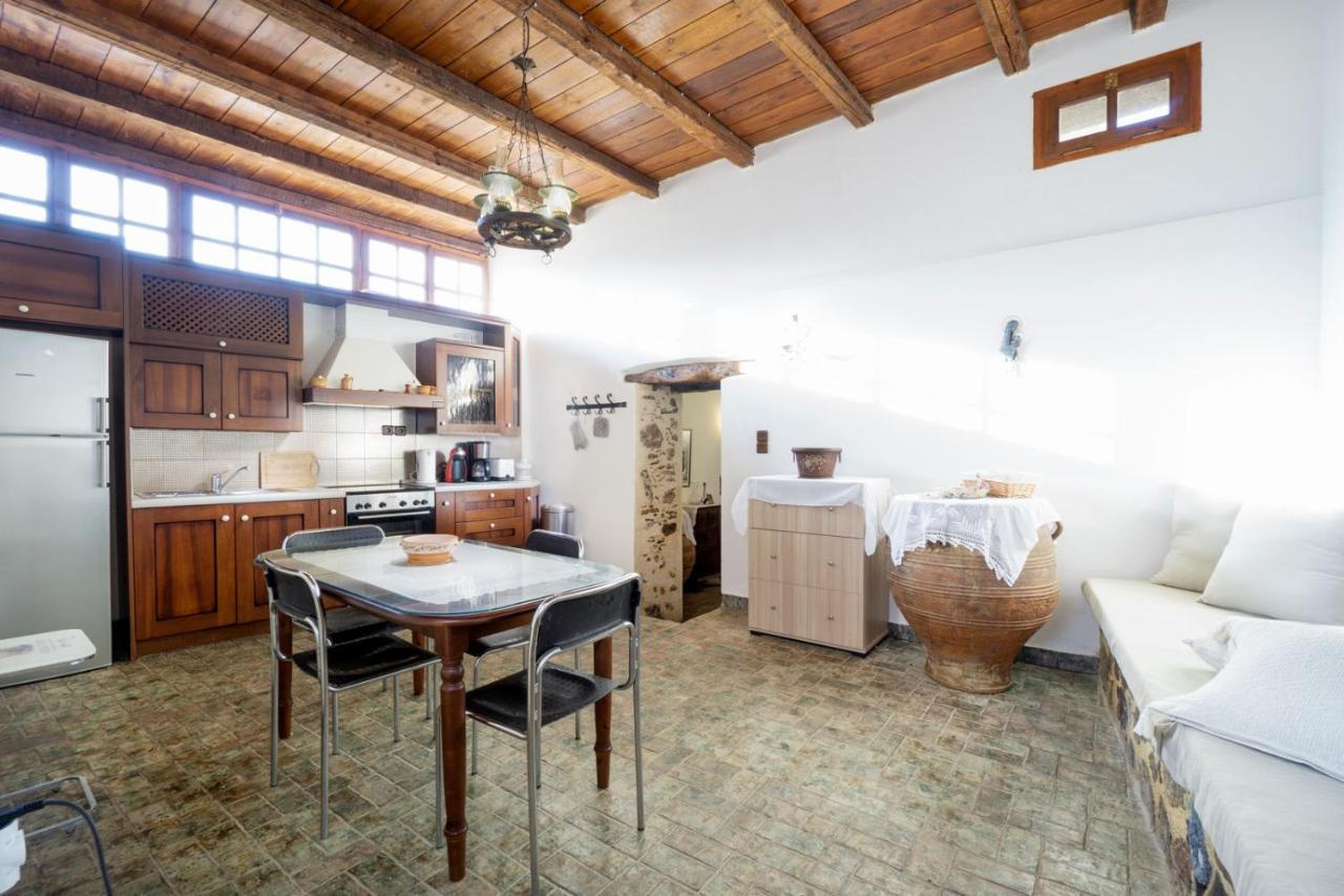 Villa Talos Palaiochora Exteriér fotografie